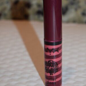 NYX Candy Swirl Butter Gloss - Candy Apple - .27 oz
